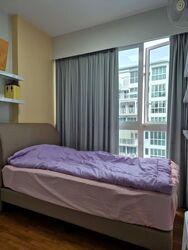 1 Canberra (D27), Condominium #536930441